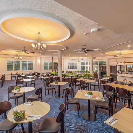 Lees Hotel Ingham Esterno foto